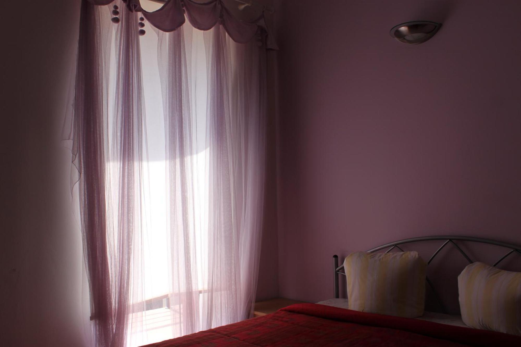 Jauku Erdvu Silta Appartement Kaunas Kamer foto