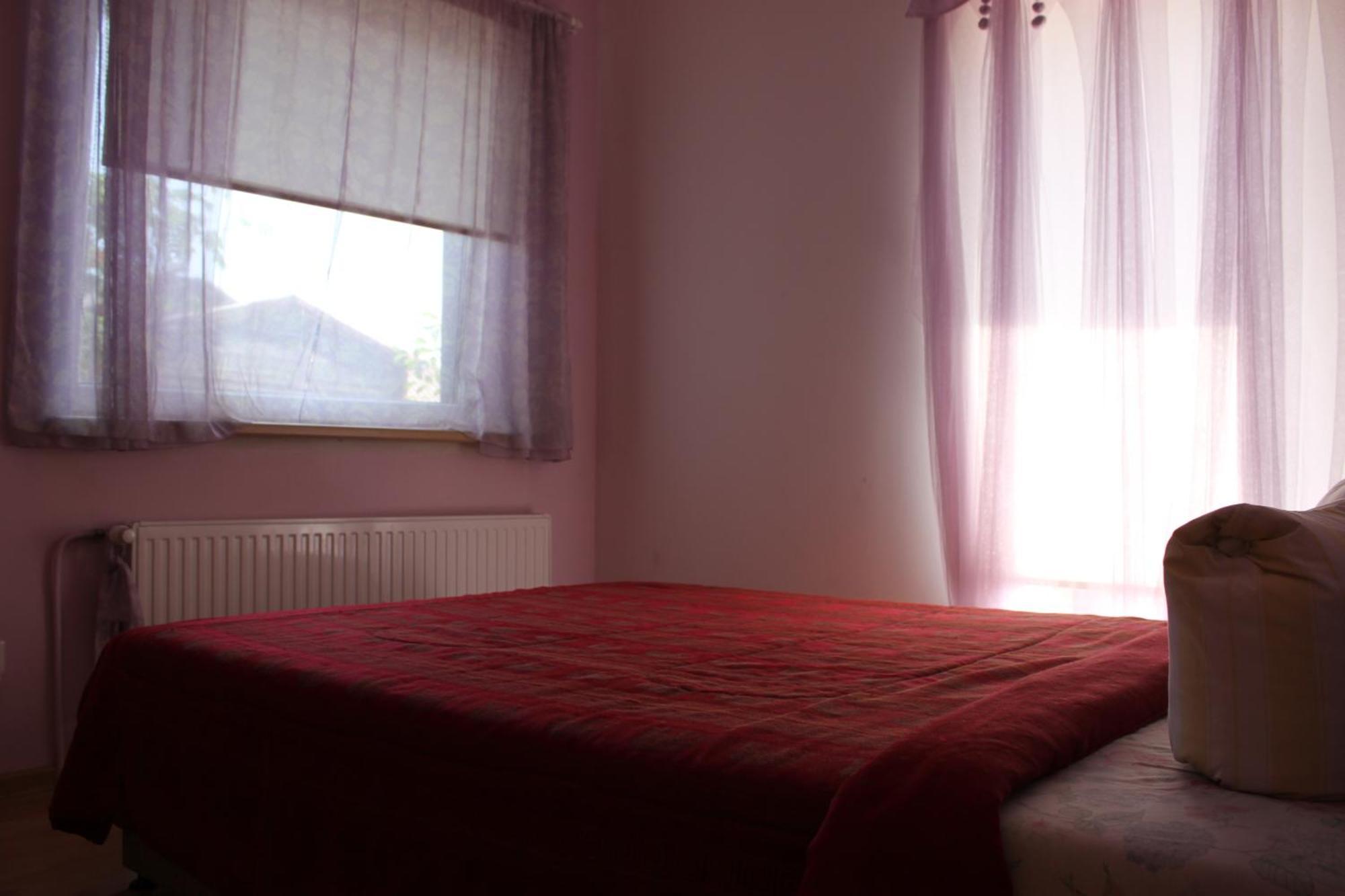 Jauku Erdvu Silta Appartement Kaunas Kamer foto