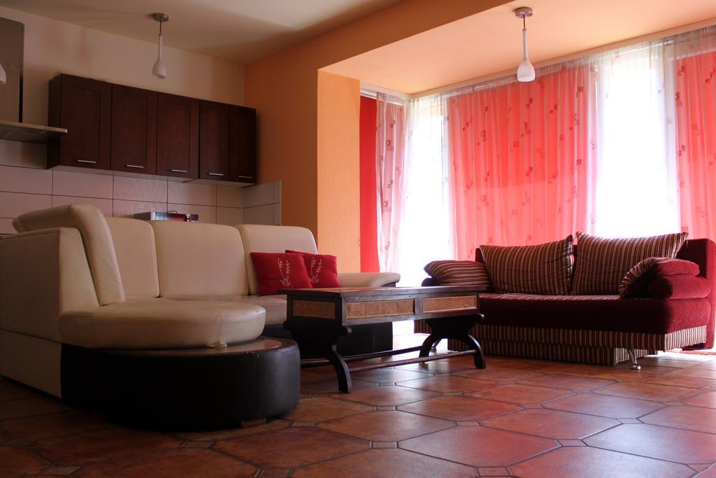 Jauku Erdvu Silta Appartement Kaunas Kamer foto